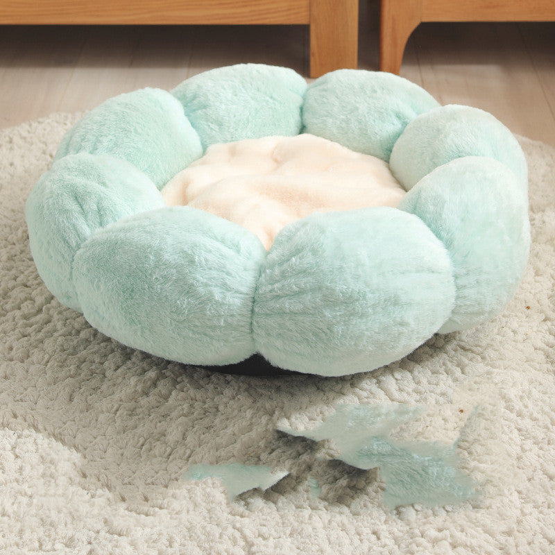 Pet Bed Mat New Pet Soft Dog Cat Blanket  Flower Shaped Doghouse - Compagnons de Vie
